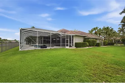 2926 Medinah, Weston, FL 33332 - Photo 34