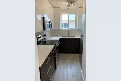 312 E 6th St #A, Hialeah, FL 33010 - Photo 6