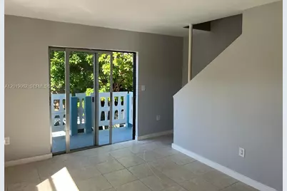 7820 NE Bayshore Ct #209, Miami, FL 33138 - Photo 4