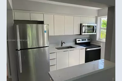 7820 NE Bayshore Ct #209, Miami, FL 33138 - Photo 2