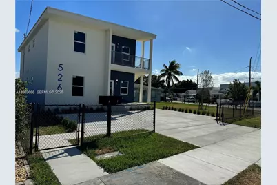 526 NW 6th St, Hallandale Beach, FL 33009 - Photo 4