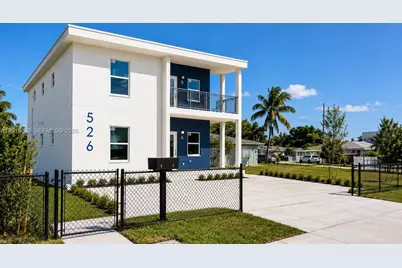 526 NW 6th St, Hallandale Beach, FL 33009 - Photo 1