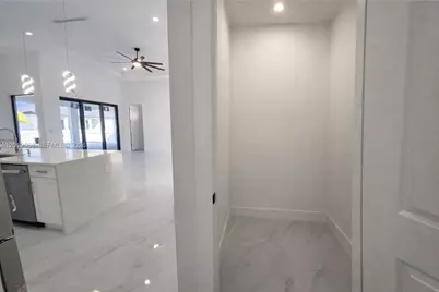 2853 NW 3rd St #1, Cape Coral, FL 33993 - Photo 12