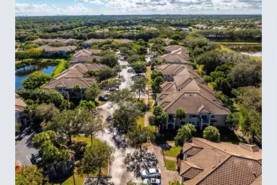 100 Portofino Drive #Kingsmill, Palm Beach Gardens, FL 33418 - Photo 4