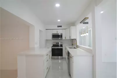 315 NW 127th St #0, North Miami, FL 33168 - Photo 20