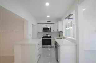 315 NW 127th St, North Miami, FL 33168 - Photo 20