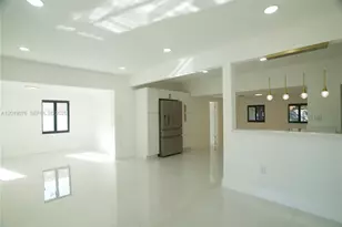 315 NW 127th St, North Miami, FL 33168 - Photo 14