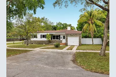 6 NW 106th St, Miami Shores, FL 33150 - Photo 12