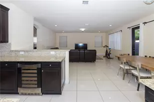 9965 NW 86 Te, Doral, FL 33178 - Photo 10