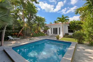 745 Lakeview Dr, Miami Beach, FL 33140 - Photo 2