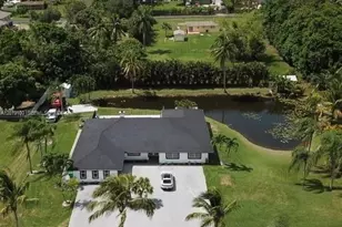 11701 SW 21st Ct, Davie, FL 33325 - Photo 2