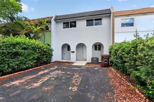 7090 W 2nd Ct, Hialeah, FL 33014 - Photo 2