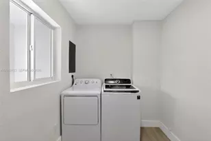 7090 W 2nd Ct, Hialeah, FL 33014 - Photo 26