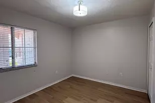1271 SE 28th Ct, Homestead, FL 33035 - Photo 6
