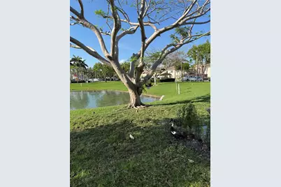 1271 SE 28th Ct #105, Homestead, FL 33035 - Photo 8
