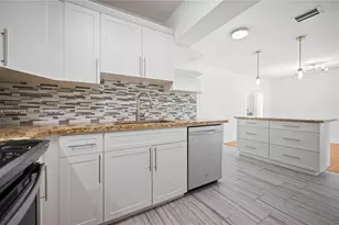 5181 SW 5th St, Miami, FL 33134 - Photo 12