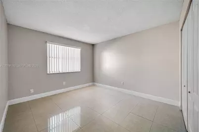 671 W 80th St #0, Hialeah, FL 33014 - Photo 22