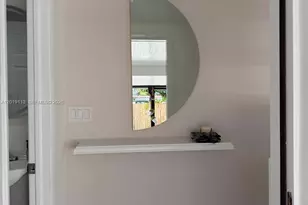 2541 W 10th Ave, Hialeah, FL 33010 - Photo 14