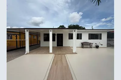 2541 W 10th Ave, Hialeah, FL 33010 - Photo 4