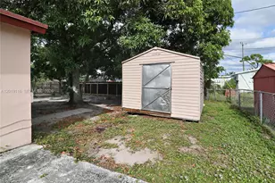 1856 NW 6th Ave, Pompano Beach, FL 33060 - Photo 22