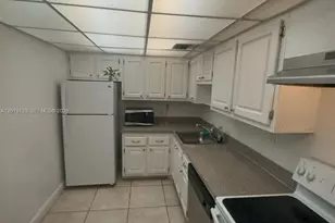 1805 Sans Souci Blvd, North Miami, FL 33181 - Photo 4