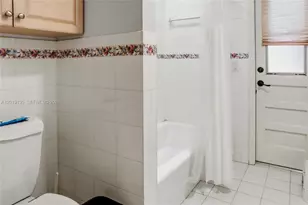 7605 SW 179th Terrace, Palmetto Bay, FL 33157 - Photo 12