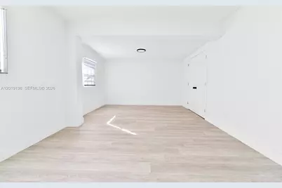 [Address not provided], Hialeah, FL 33015 - Photo 12