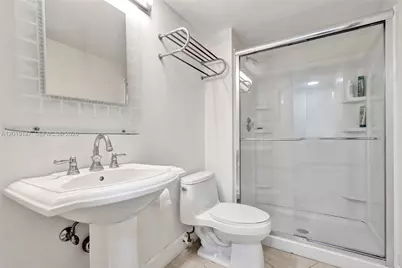 5420 N Ocean Dr #2201, Singer Island, FL 33404 - Photo 36
