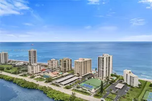5420 N Ocean Dr, Singer Island, FL 33404 - Photo 46