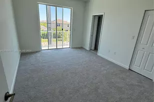 630 SE 15th St, Homestead, FL 33034 - Photo 8