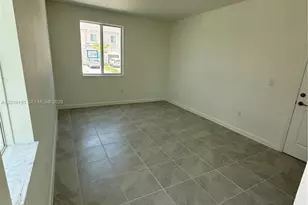 630 SE 15th St, Homestead, FL 33034 - Photo 6