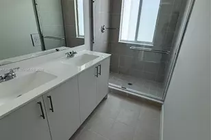 630 SE 15th St, Homestead, FL 33034 - Photo 12