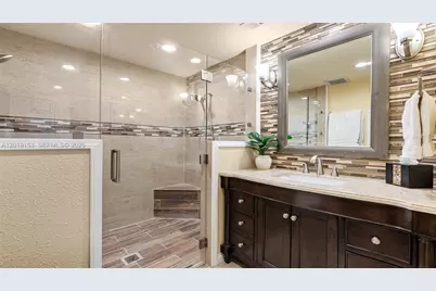 341 E 58th St, Hialeah, FL 33013 - Photo 18