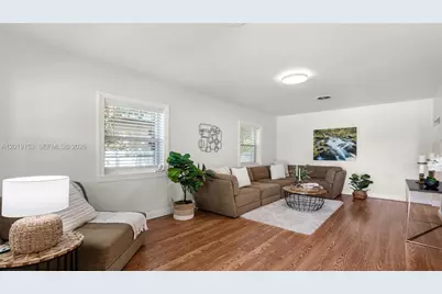 341 E 58th St, Hialeah, FL 33013 - Photo 4
