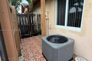 6725 NW 188th Terrace, Hialeah, FL 33015 - Photo 14