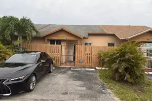 6725 NW 188th Terrace, Hialeah, FL 33015 - Photo 14