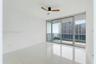 200 Biscayne Boulevard Way #4904, Miami, FL 33131 - Photo 12