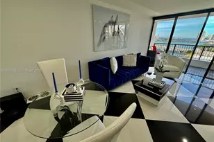 555 NE 15th St, Miami, FL 33132 - Photo 16