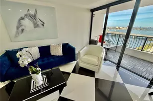 555 NE 15th St, Miami, FL 33132 - Photo 12