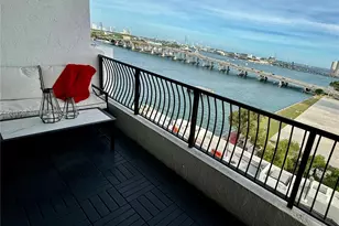 555 NE 15th St, Miami, FL 33132 - Photo 34