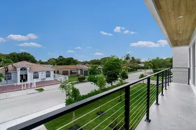 2265 SW 4 St, Miami, FL 33135 - Photo 18