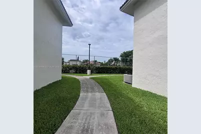 [Address not provided], Miami, FL 33172 - Photo 6