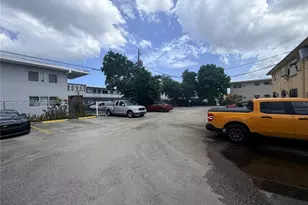 47 NW 47th Ave, Miami, FL 33126 - Photo 22