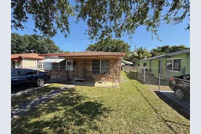 628 NW 3rd Ct, Hallandale Beach, FL 33009 - Photo 1