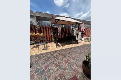 870 SW 129th Pl #106, Miami, FL 33184 - Photo 2