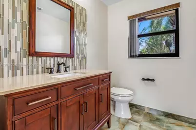 19831 NW 4th St, Pembroke Pines, FL 33029 - Photo 26
