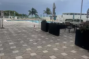 5701 Collins Ave, Miami Beach, FL 33140 - Photo 24