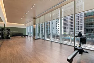 77 SE 5, Miami, FL 33131 - Photo 46