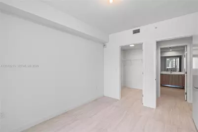 77 SE 5 #3702, Miami, FL 33131 - Photo 30
