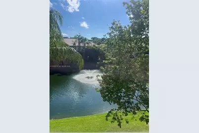 10121 W Sunrise Blvd #301, Plantation, FL 33322 - Photo 2